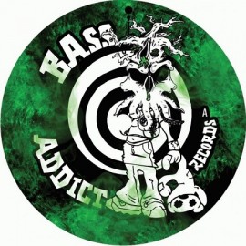 DISTORGANIC / AIR G***BASS ADDICT 32