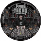 Khenda & TooWise & Tournevis***Freetekno 02